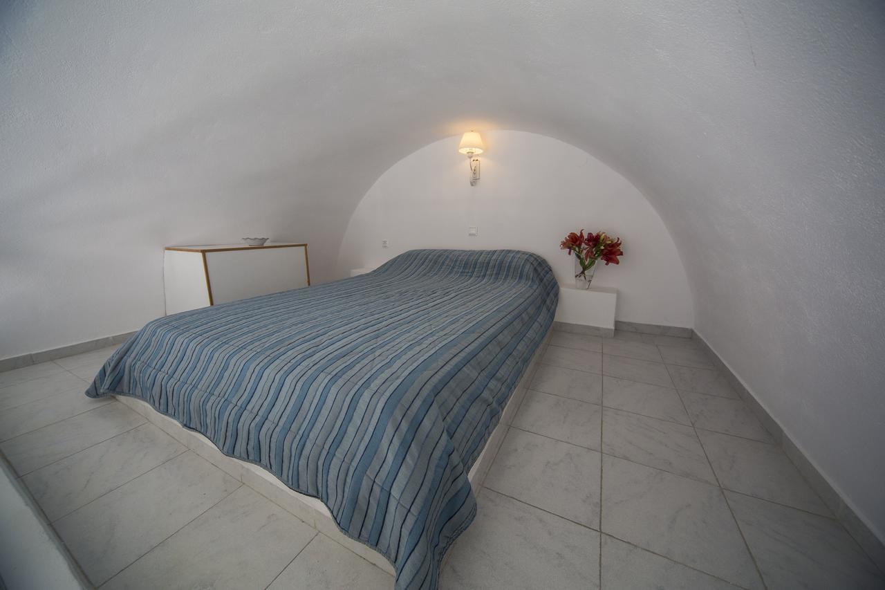 Ianthe Apartments & Villa Oia  Exterior photo